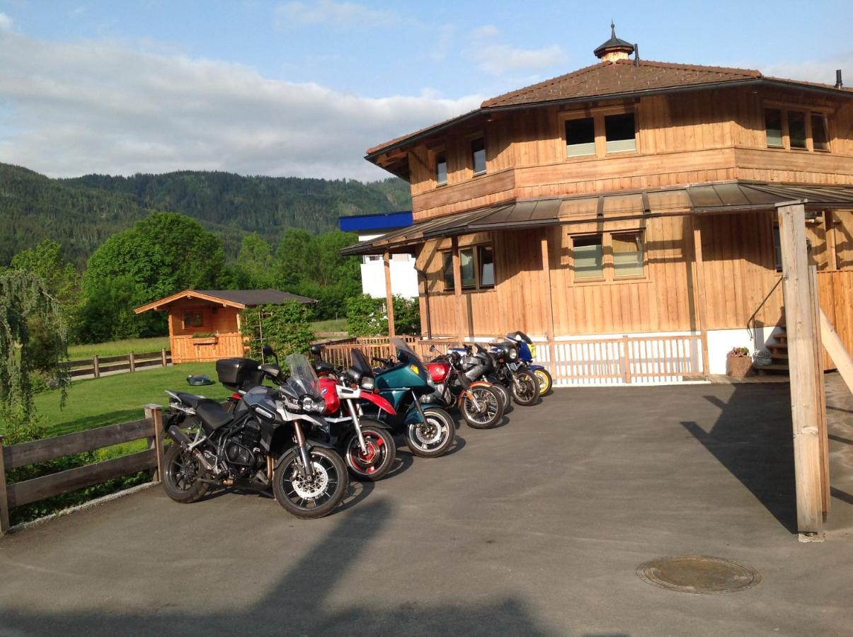 Ferienhaus Oktogon Itter Exterior foto